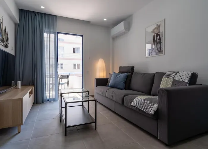 Apartment Odyssey - Captivating 2-bedroom Retreat In Larnaka