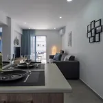 아파트 Odyssey - Captivating 2-bedroom Retreat In