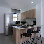 아파트 Odyssey - Captivating 2-bedroom Retreat In 라르나카