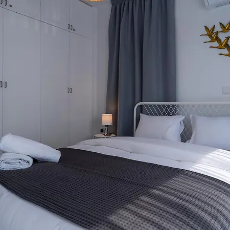 Apartment Odyssey - Captivating 2-bedroom Retreat In Larnaca