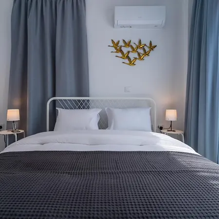Odyssey - Captivating 2-bedroom Retreat In 라르나카